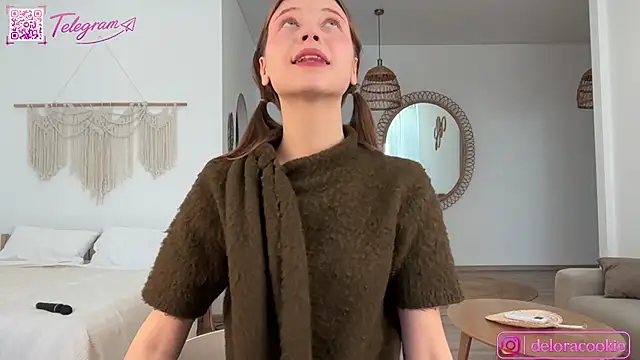 Delorathecookiee - drop skirt