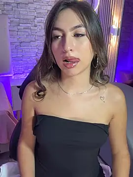 Cloe_1tay - playing with my dildo