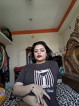 Pinky-2 - Oiling My Sexy Pussy Hole