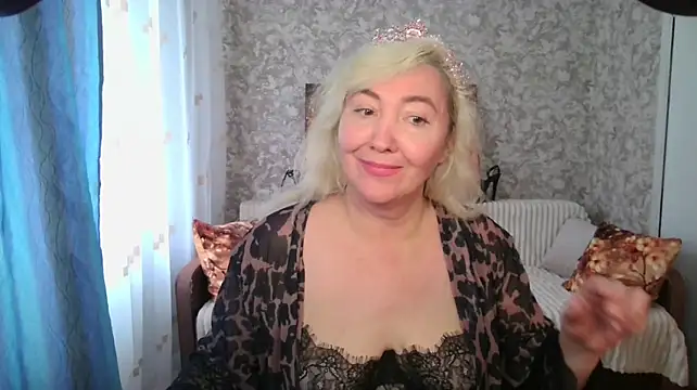 LadyKriss - take off your bra