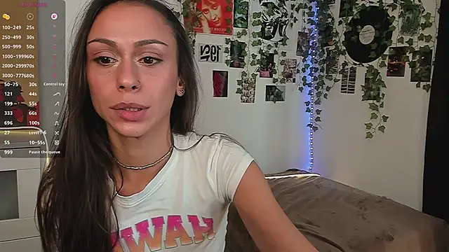 Tinnymolly - Bite lips with eye contact