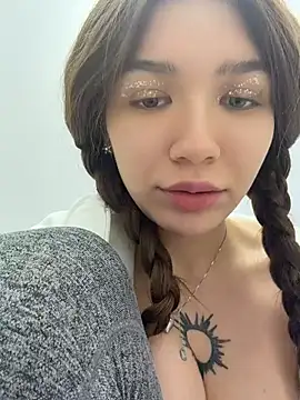FlashTitsRoyal
