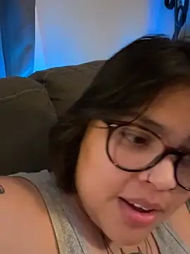 Miacanela_xo - Drizzy licks Mia’s nipples