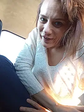 Callie_83 - cazzo finto nella figa