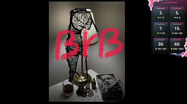 CaliMacKay - suck a big black cock