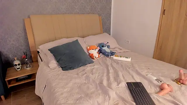 Vanessa_foxyy - Dildo in pussy
