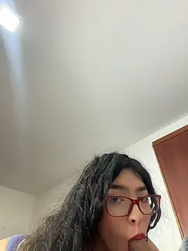 Dani_bela - Cucumber in my pussy/Pepino en la vagins
