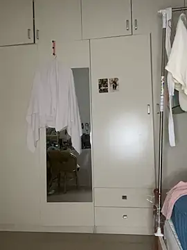 MayMay33 - blow job my toy (dildo)