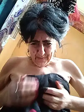Lovely_Lori