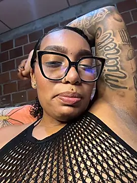 _Piel_Canela - fuck me hard with my fuckmachine