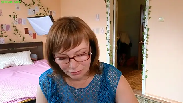 Miss_Moren - licking 2
