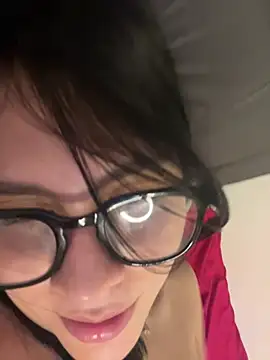 Sarita_Velez - BIG SQUIRT IN TICKET SHOW