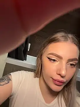 HugeBoobsAlice - MORE SQUIRT MORE FUCK