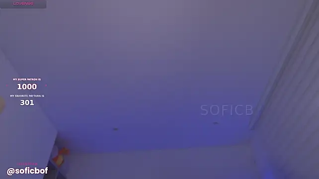 Sofi_sc - FUCK GLASS TOY IN ASS