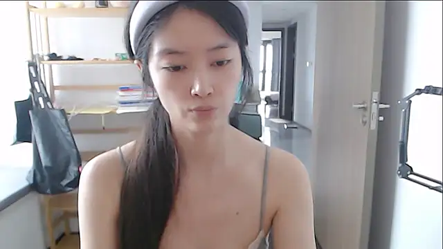 Mimi-cnbaby - ❤想换一个高清直播相机~~~⭐目标达成穿比基尼