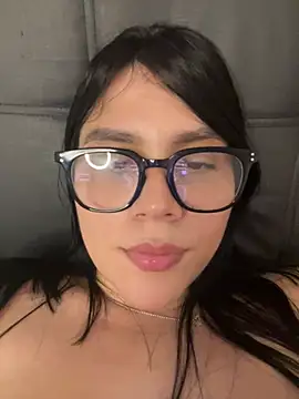 Sarita_Velez - BIG SQUIRT IN TICKET SHOW