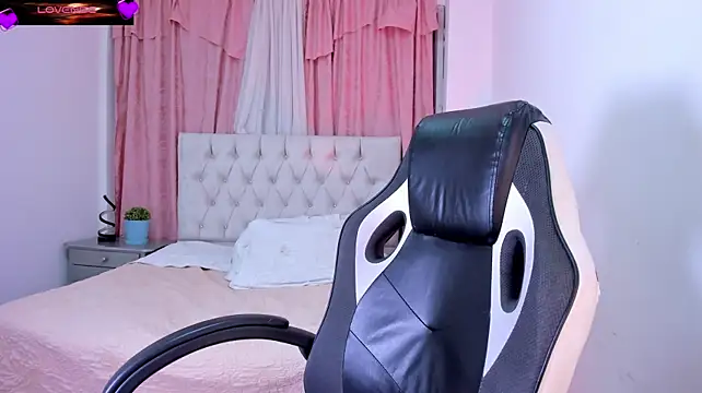 JulietaKane - Fuck boobs + play nipples