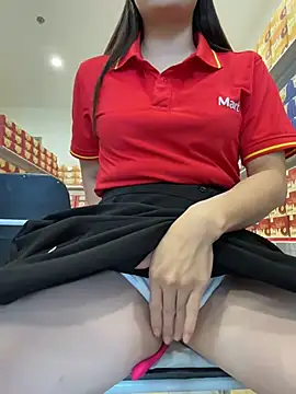Sneaky_Cumshoot - Masturbating under cashier レジ係の下で自慰行為をする