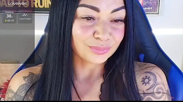 Ginna--mia - Rub that delicious clitoris