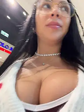 Bunny_Lush - Spit play on boobies in PUBLIC