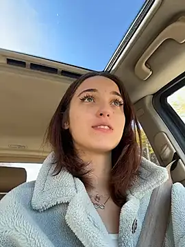 DollyTall - PUT 2 FINGERS IN MY PUSSY SO DEEP