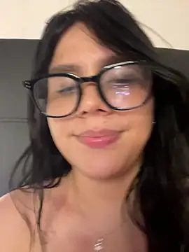 Sarita_Velez - BIG SQUIRT IN TICKET SHOW