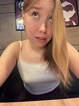 -NaughtyAngel-