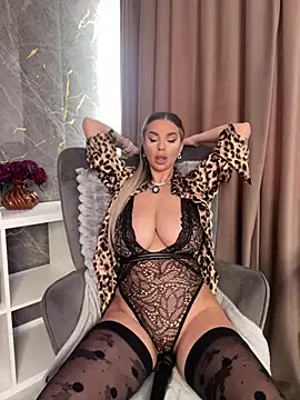 PearlPlenty - Tease this pussy more 💦🔥