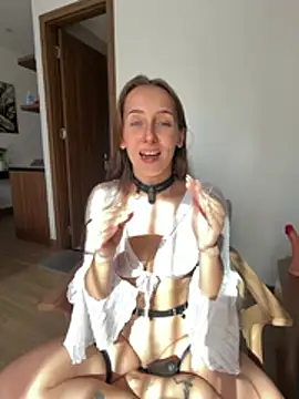 FlexibleDoll_ - doggy + spank me + sexy photo