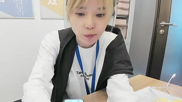 KKMM168 - 周一电话比较多，完成目标上空打电话