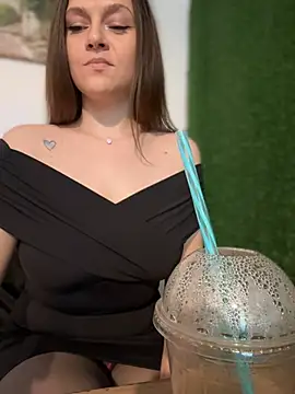 CrazyTori - Take off panties in cafe LT🎁