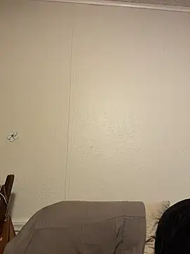 Caligirl9895 - Bend over, touch toes for 30secs