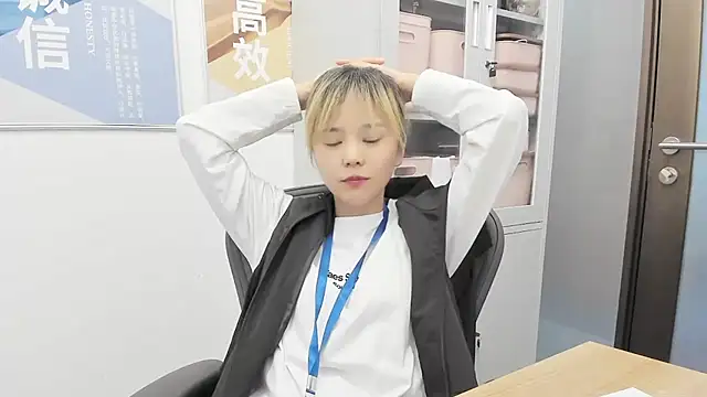 KKMM168 - 周一电话比较多，完成目标上空打电话