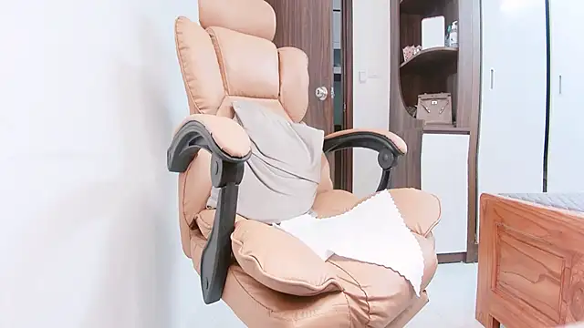 Katun9911 - Oil ass💥(dầu xoa mông)