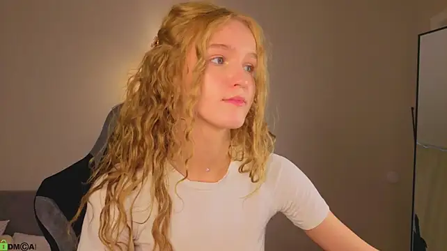 Sue_dream - suck your finger