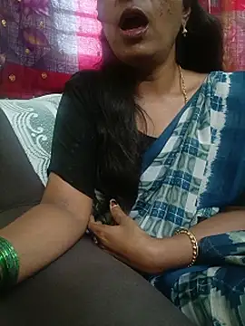 Nehaa702213