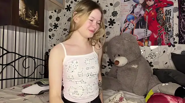 LynHillaire - Slap me on the butt 5 times
