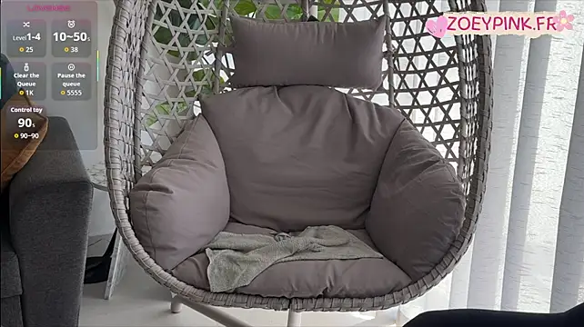 Zoeypink - JOI + contact visuel !