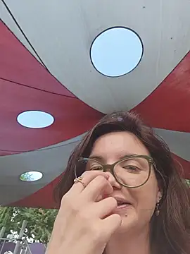 Velvet_Anne - Show boobs to 💥