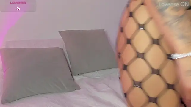 Naishaaford - spank Ass x5