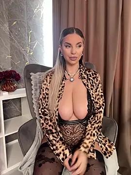 PearlPlenty - Tease this pussy more 💦🔥