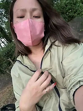 Annna_annna_2024 - 公園でコソコソおなに🤫❤️