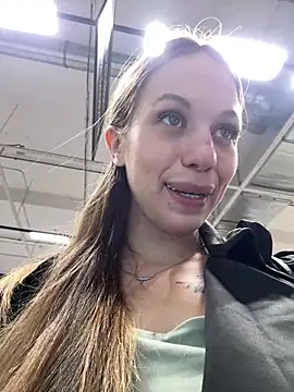 Olivia_Jemison - Shake my tits + slap them