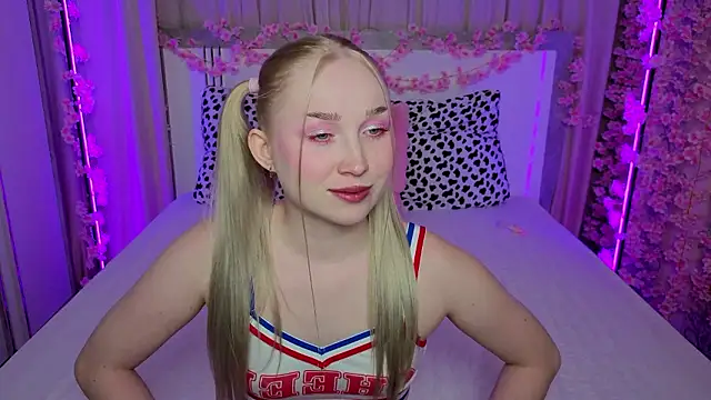 LilyStarlight - drool on tits