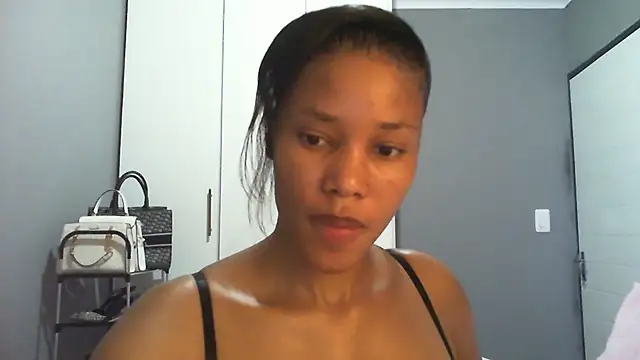 Sexylisa670 - Let me try Anal plug for first time