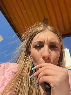 JessiTous - Make my ass red, 1 minute toy control