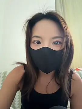 Yingbaby-Love - 户外播求安慰哦