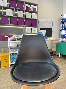 Secretly_masturbating - made me reach climax at the clinic