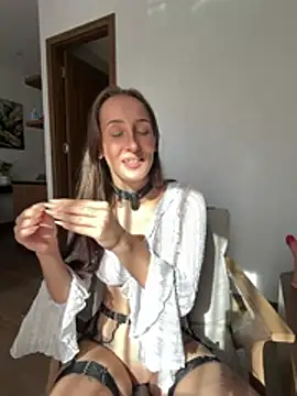 FlexibleDoll_ - doggy + spank me + sexy photo