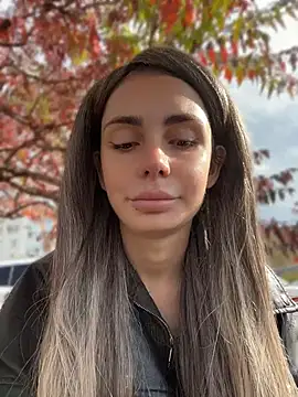 SandraCarter - Play with nipples in public
